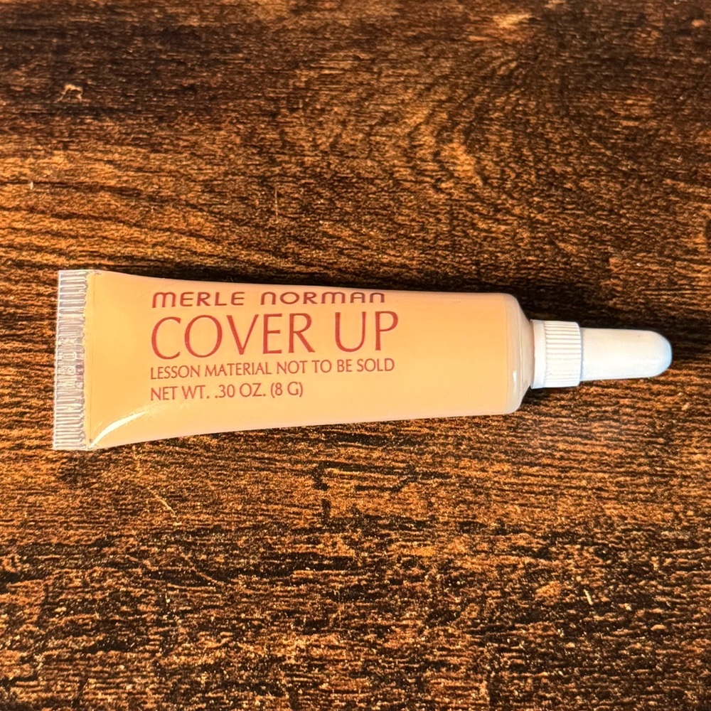 Merle Norman Cover Up - Warm Light - Full Size